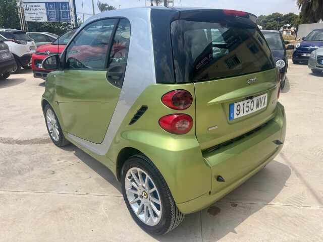 SMART FOR TWO PASSION COUPE 1.0 MHD AUTO SPANISH RHD IN SPAIN 61000 MILES 2010